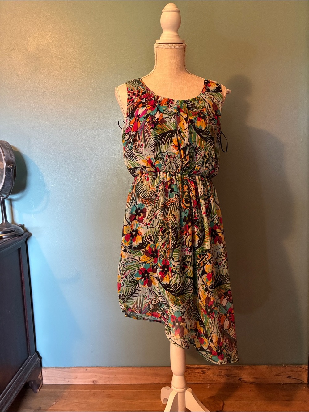 Modern Love Tropical Print Dress - Multicolor